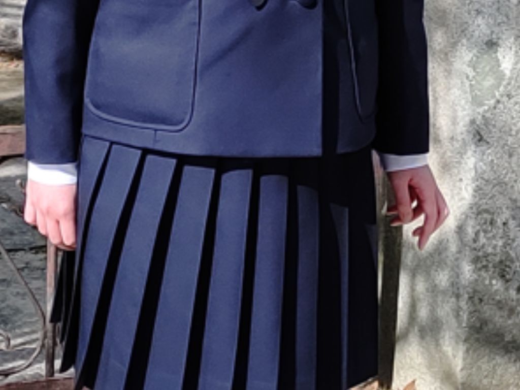 制服