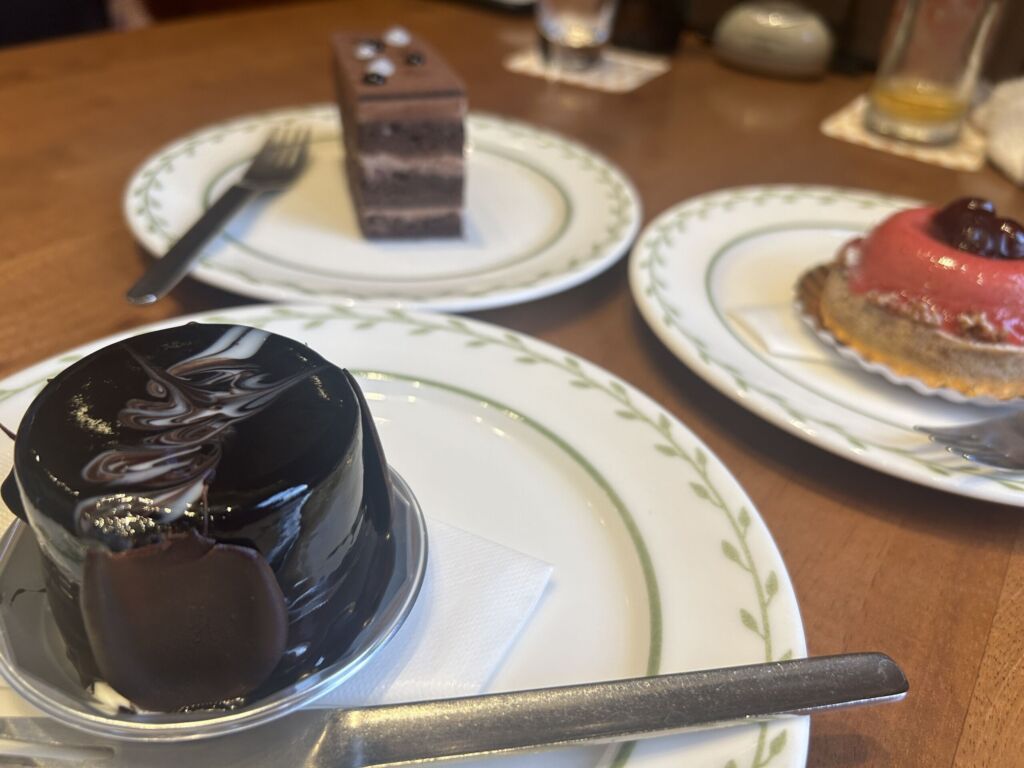 ケーキを食べました