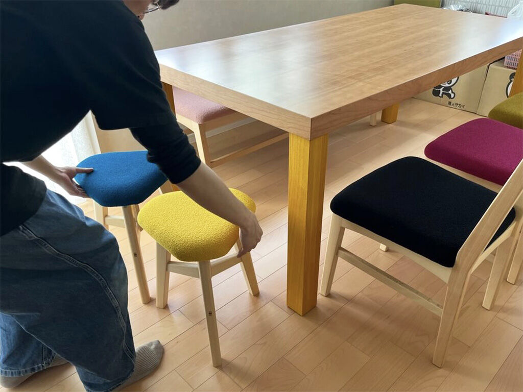 追加用のスツール